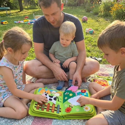 KinderFarm - Montessori Fejlesztő Farmkönyv